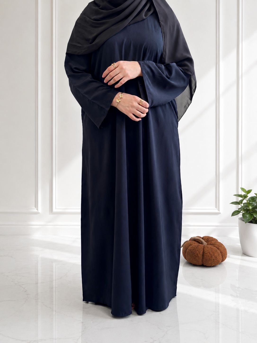 Layali Navy Closed abaya